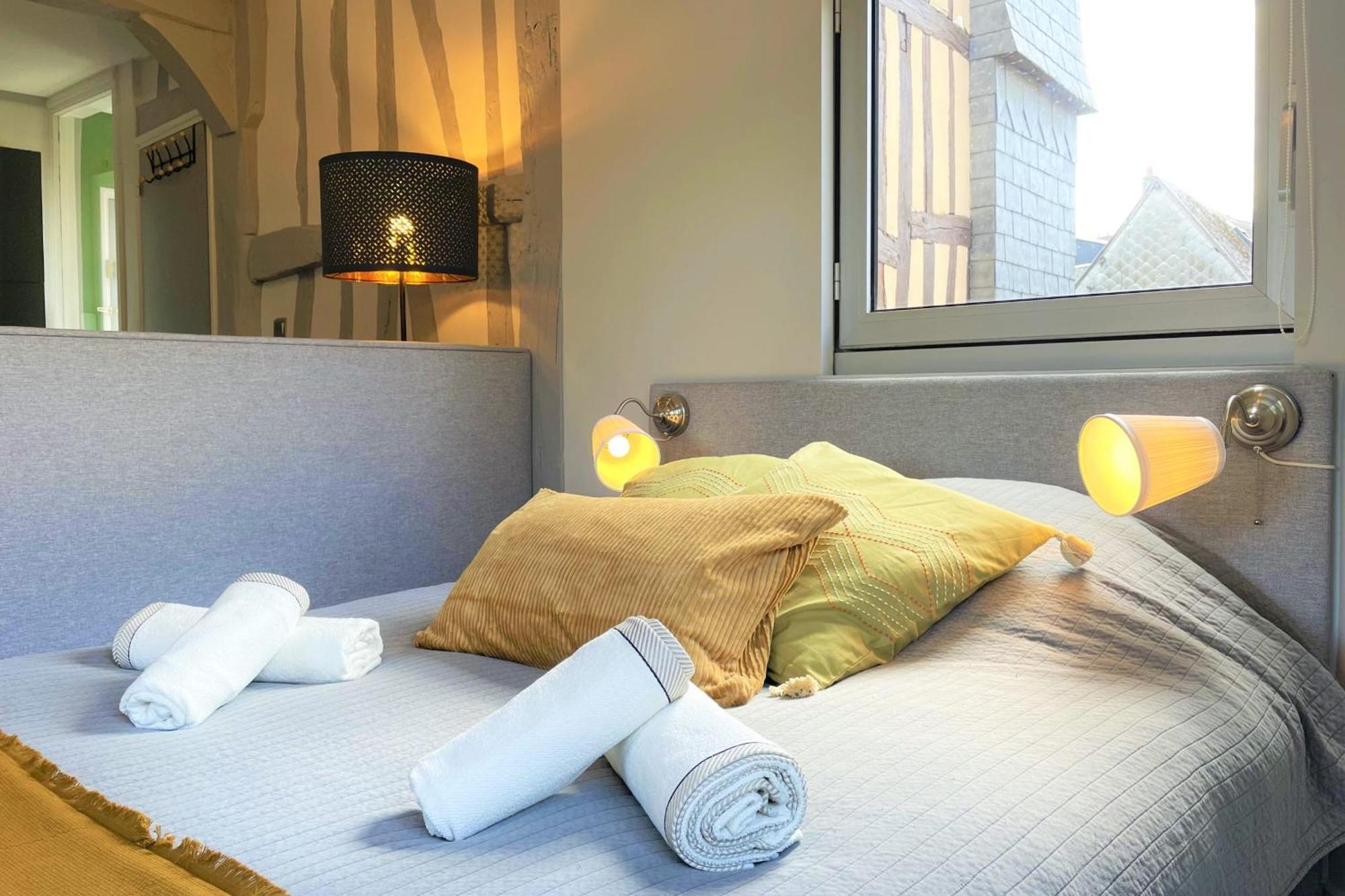 Les 3 Clochers - Cosy Et Confort - Hypercentre Rouen Eksteriør billede